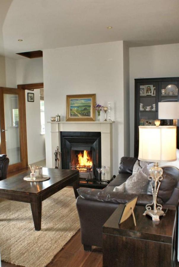 Cozy & Remote Hideaway Gintys Cottage Ross Port Bagian luar foto